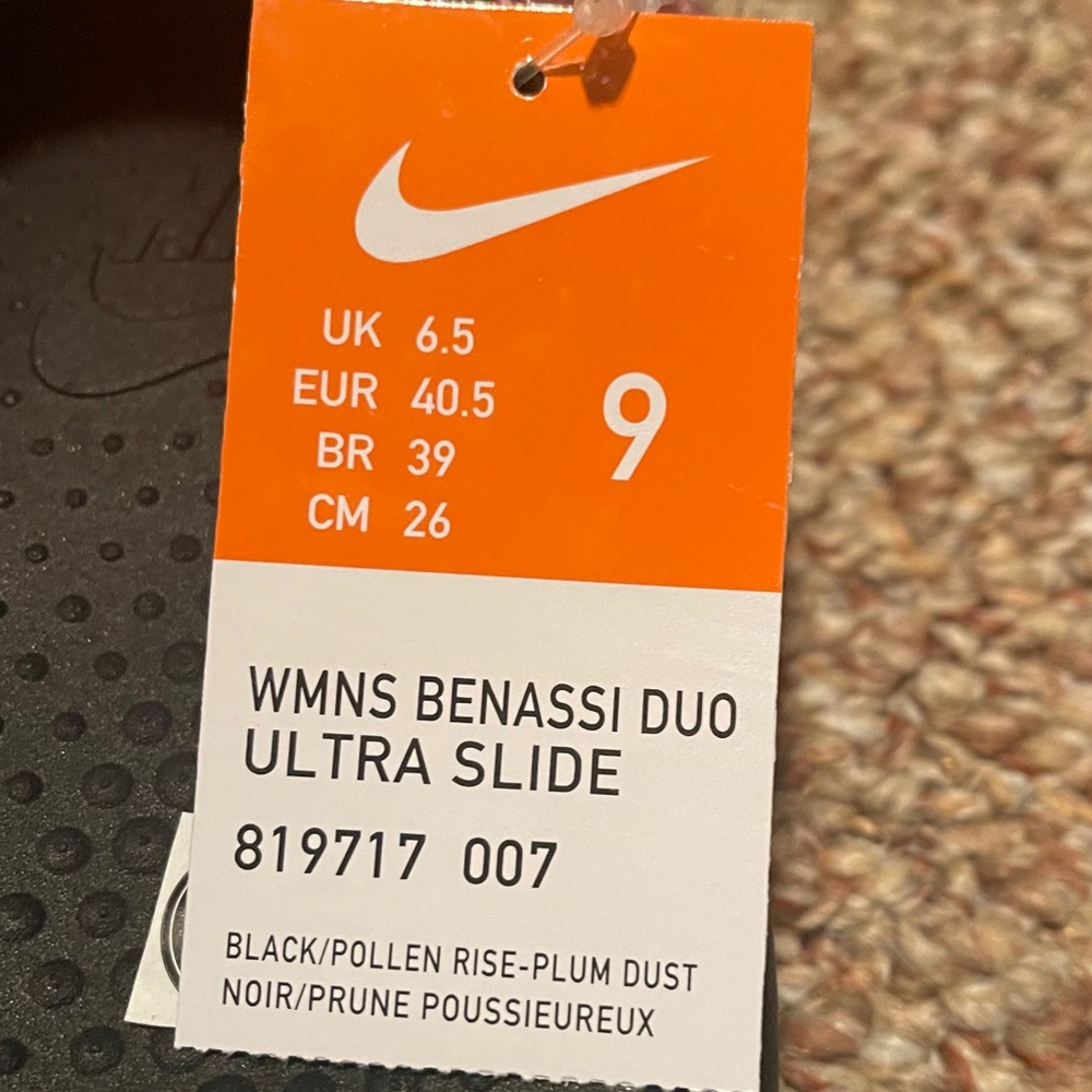 *NWT* Women Nike Benassi Duo Ultra Slide Sandals - Picture 3 of 6